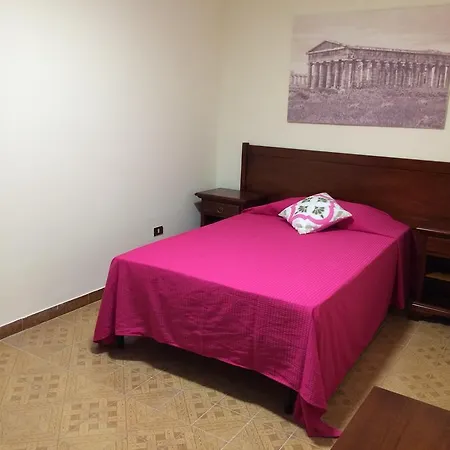 Moraluna Bed & Breakfast *